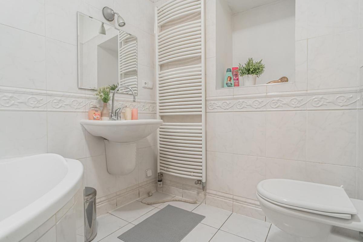 Bright Studio Close To Charles Bridge And Prague Castle Praga Exterior foto
